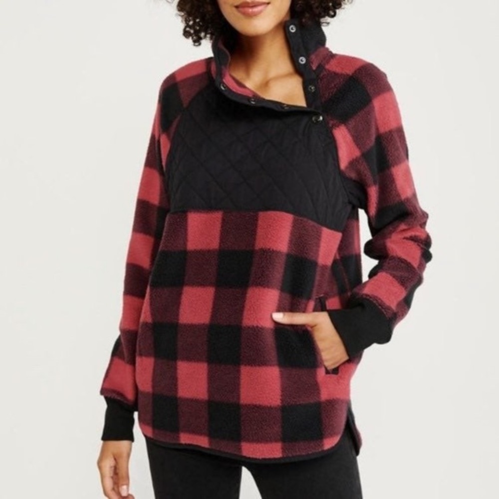 Abercrombie & Fitch Women’s Buffalo Check Plaid Asymmetrical Snap-up Fleece